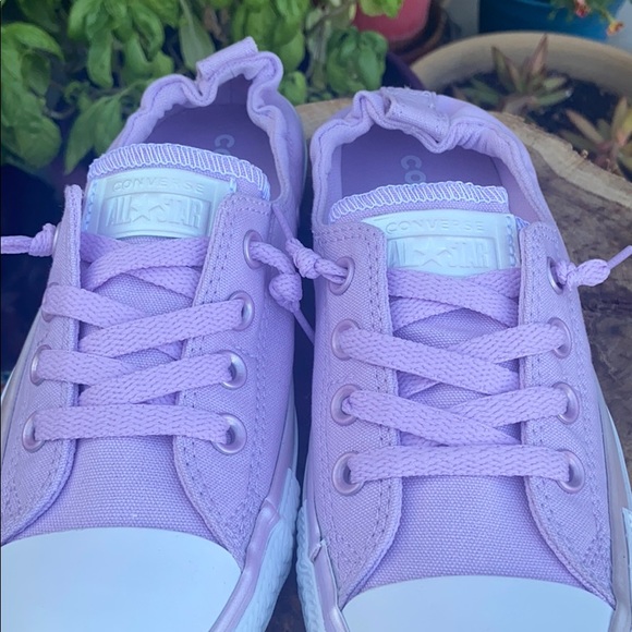 Iridescent “Lilac Mist” Converse Shoreline 7.5 - Picture 13 of 15
